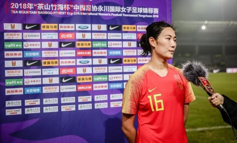 铿锵真本色 | 杨莉娜、张睿建功 中国女足2-1逆转芬兰